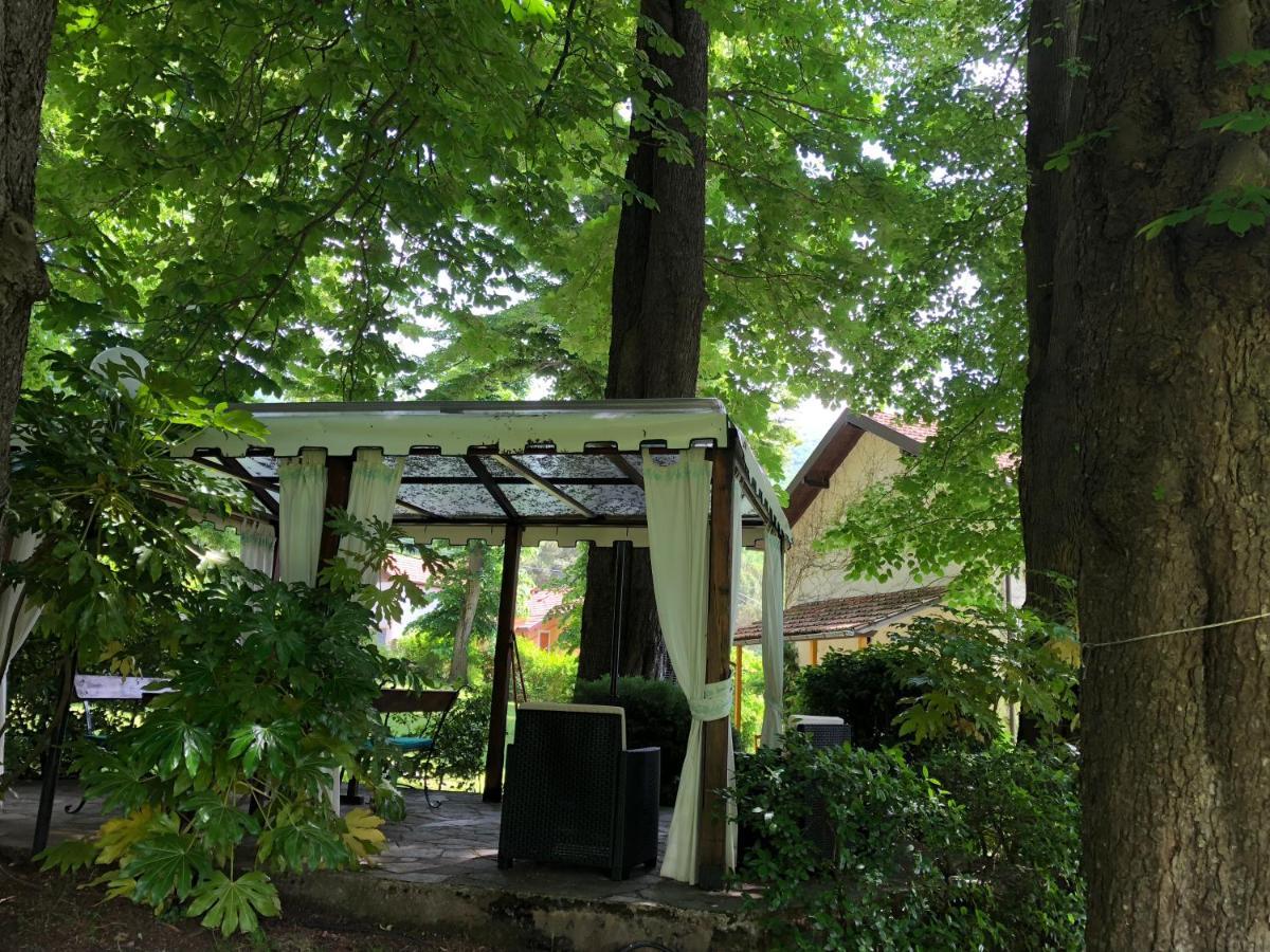 A O Soa B&B Savignone Exterior photo