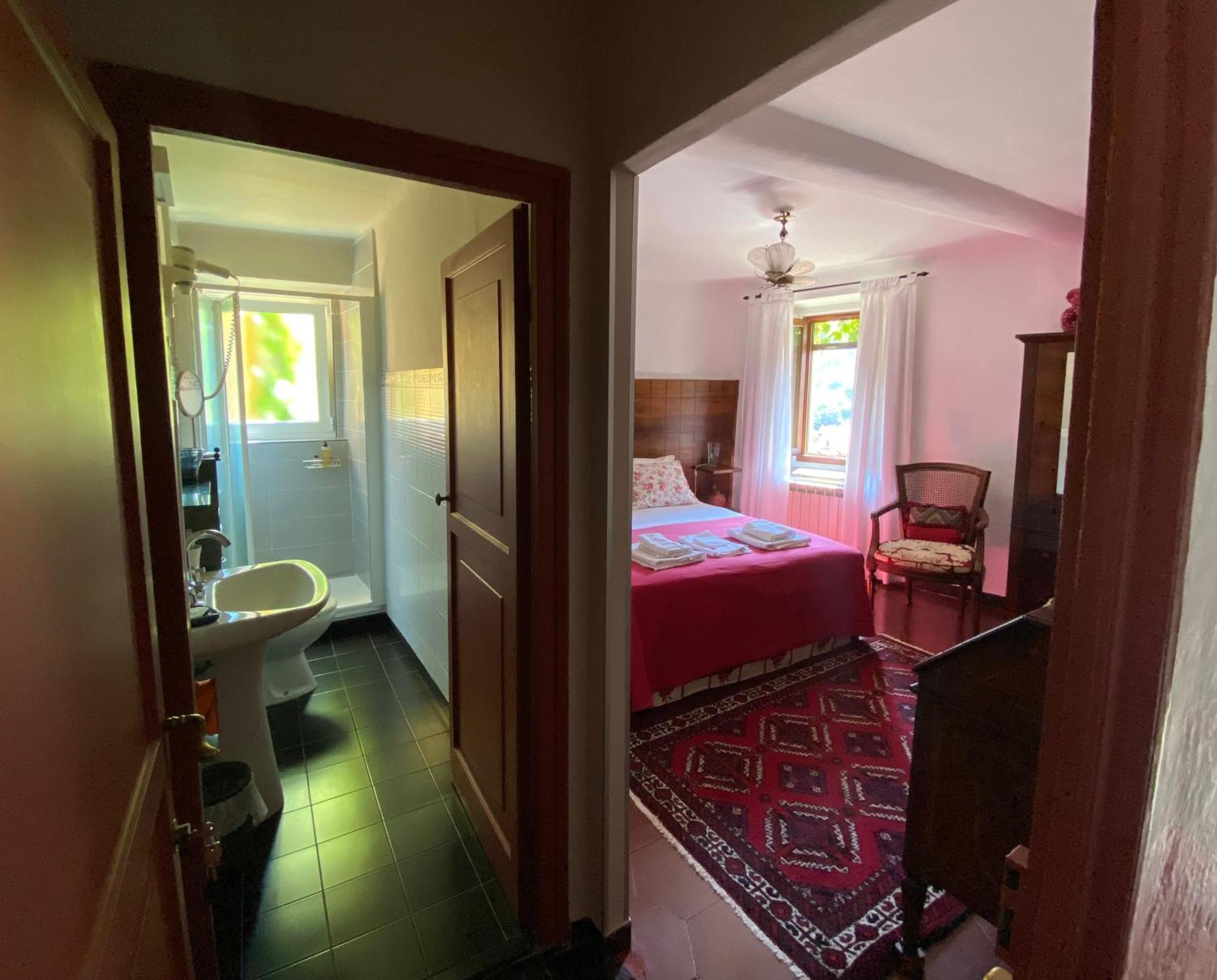 A O Soa B&B Savignone Exterior photo