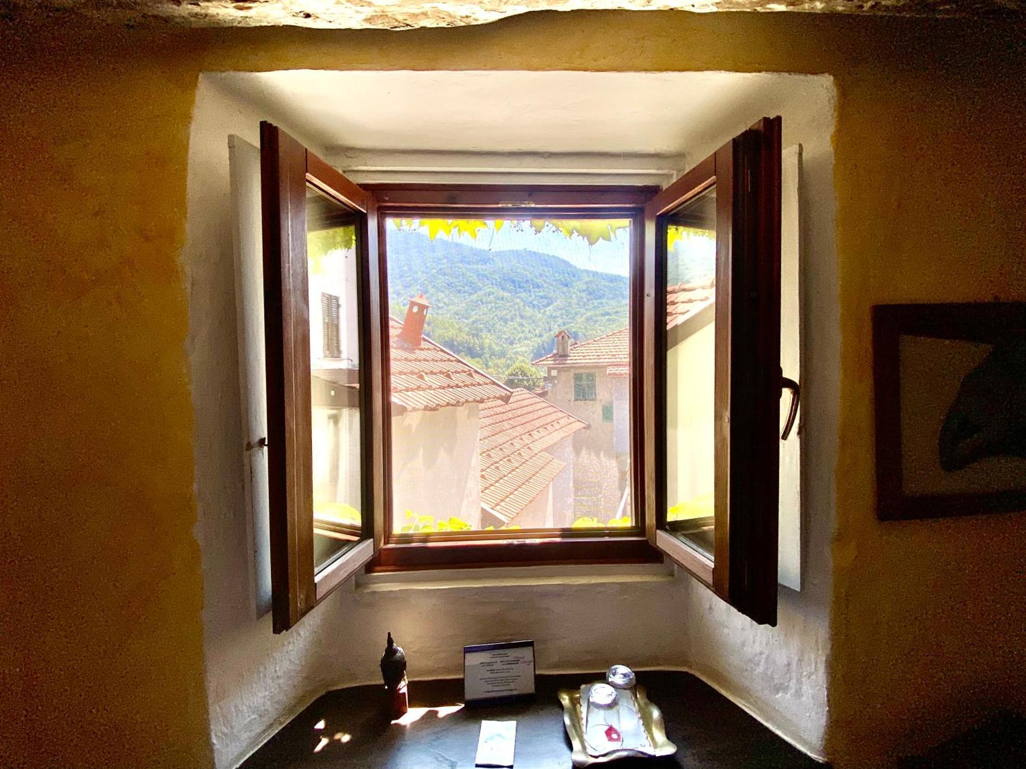 A O Soa B&B Savignone Exterior photo